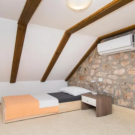 Holiday home Harrier 2